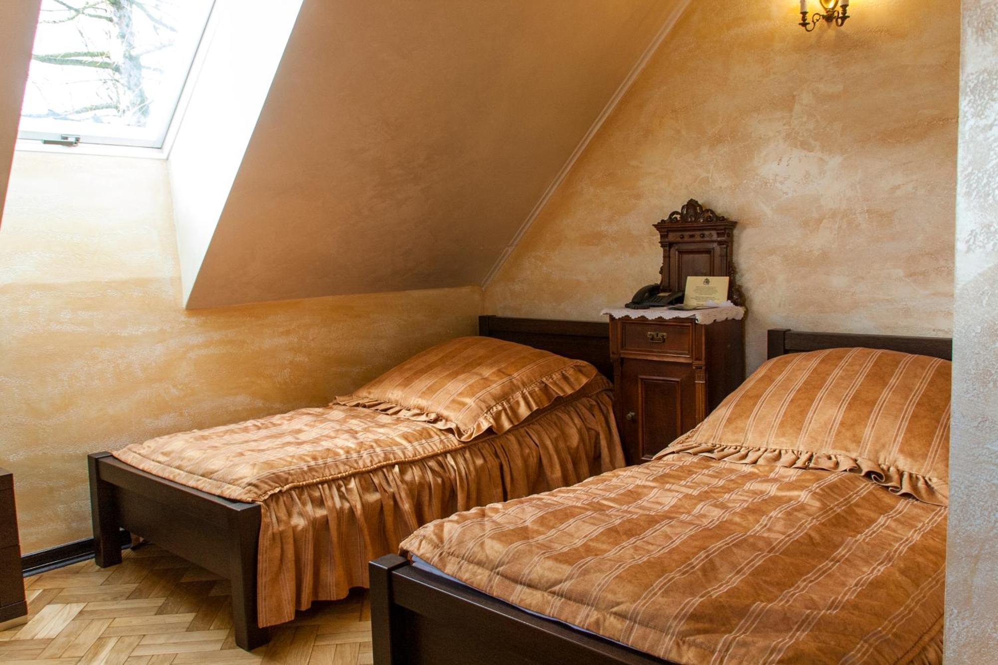 Bed and Breakfast Dwor Anna Цецежин Номер фото