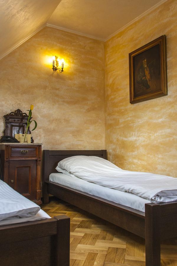 Bed and Breakfast Dwor Anna Цецежин Экстерьер фото
