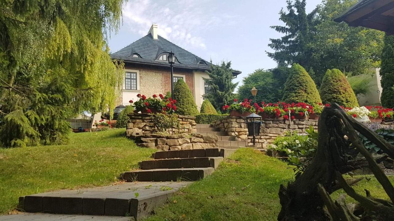 Bed and Breakfast Dwor Anna Цецежин Экстерьер фото