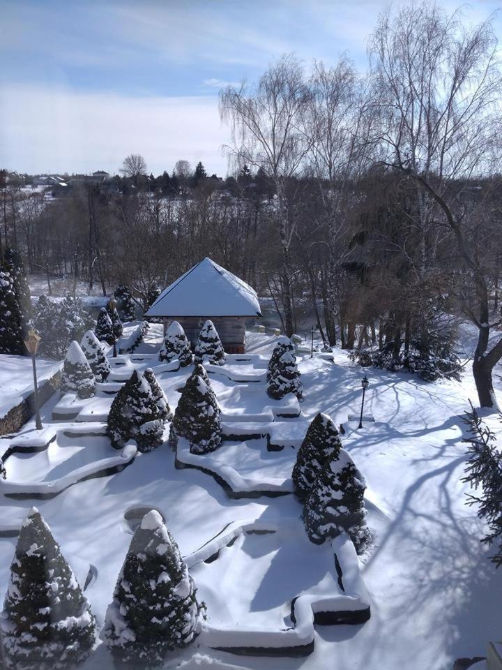 Bed and Breakfast Dwor Anna Цецежин Экстерьер фото